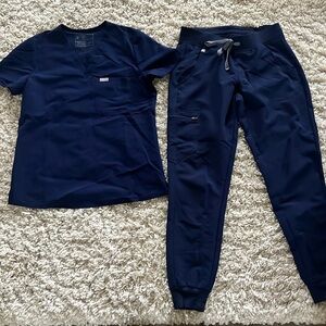 Figs jogger scrub set
